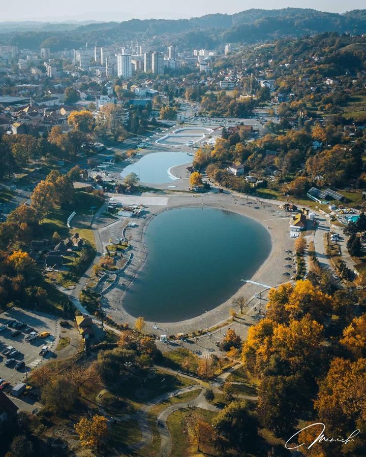 Apartmani Roki Тузла Екстер'єр фото