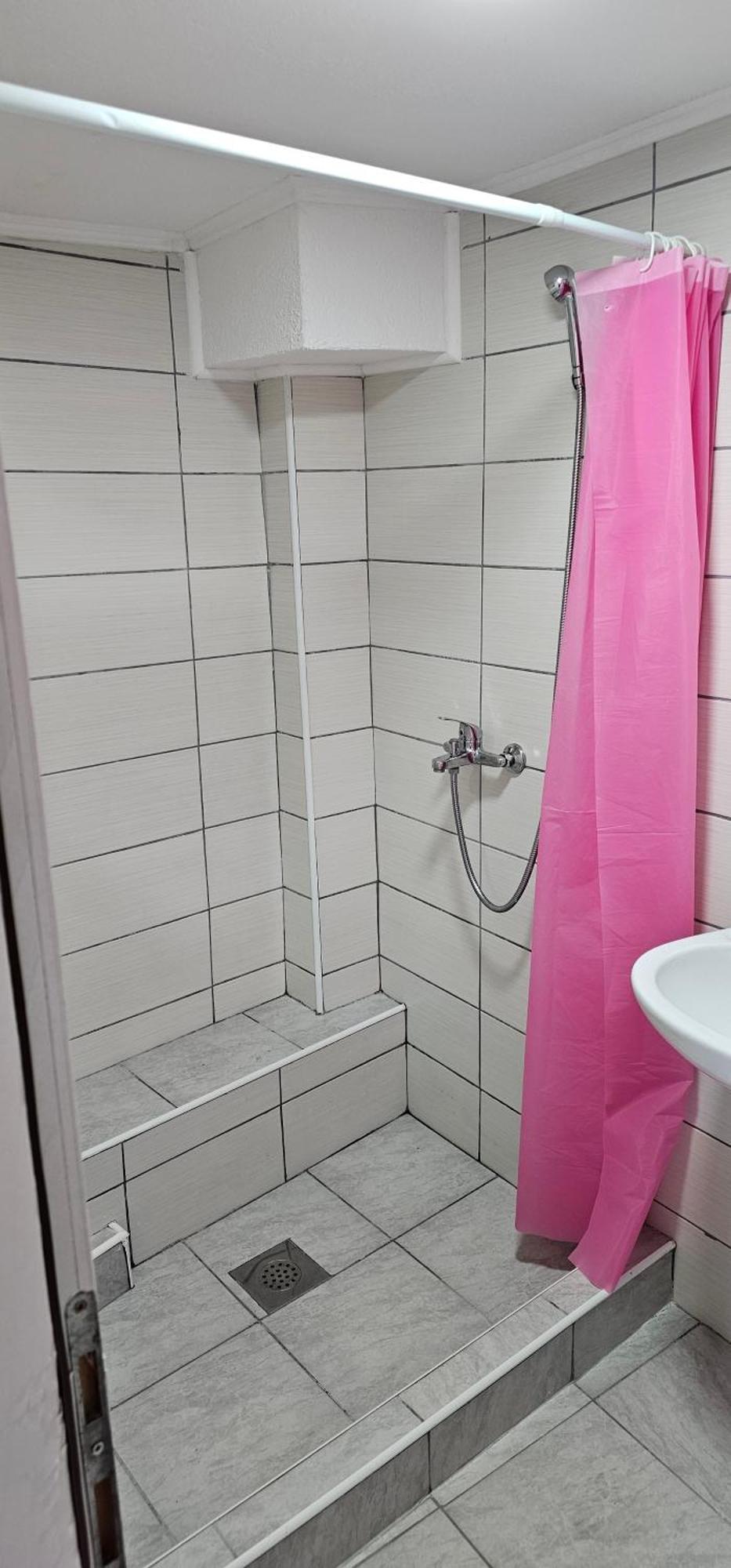 Apartmani Roki Тузла Екстер'єр фото