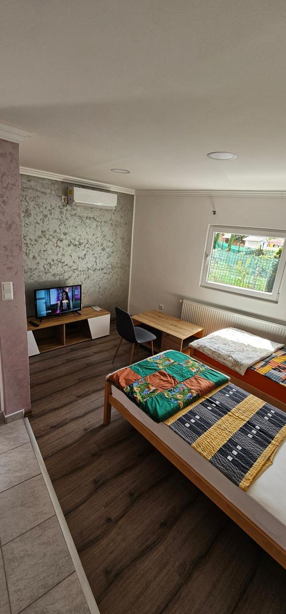 Apartmani Roki Тузла Екстер'єр фото